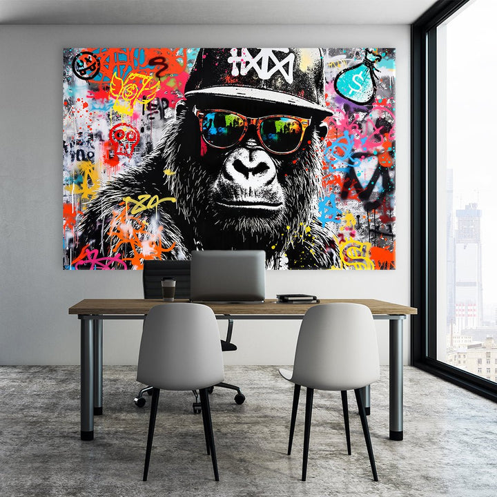 Urban Monkey by Adrian Vieriu - Affengeile Bilder