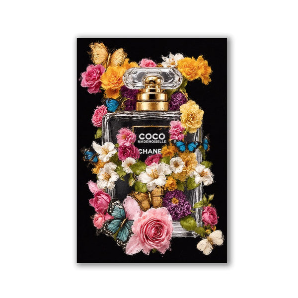 Flowery Coco Bottle by Adrian Vieriu - Affengeile Bilder